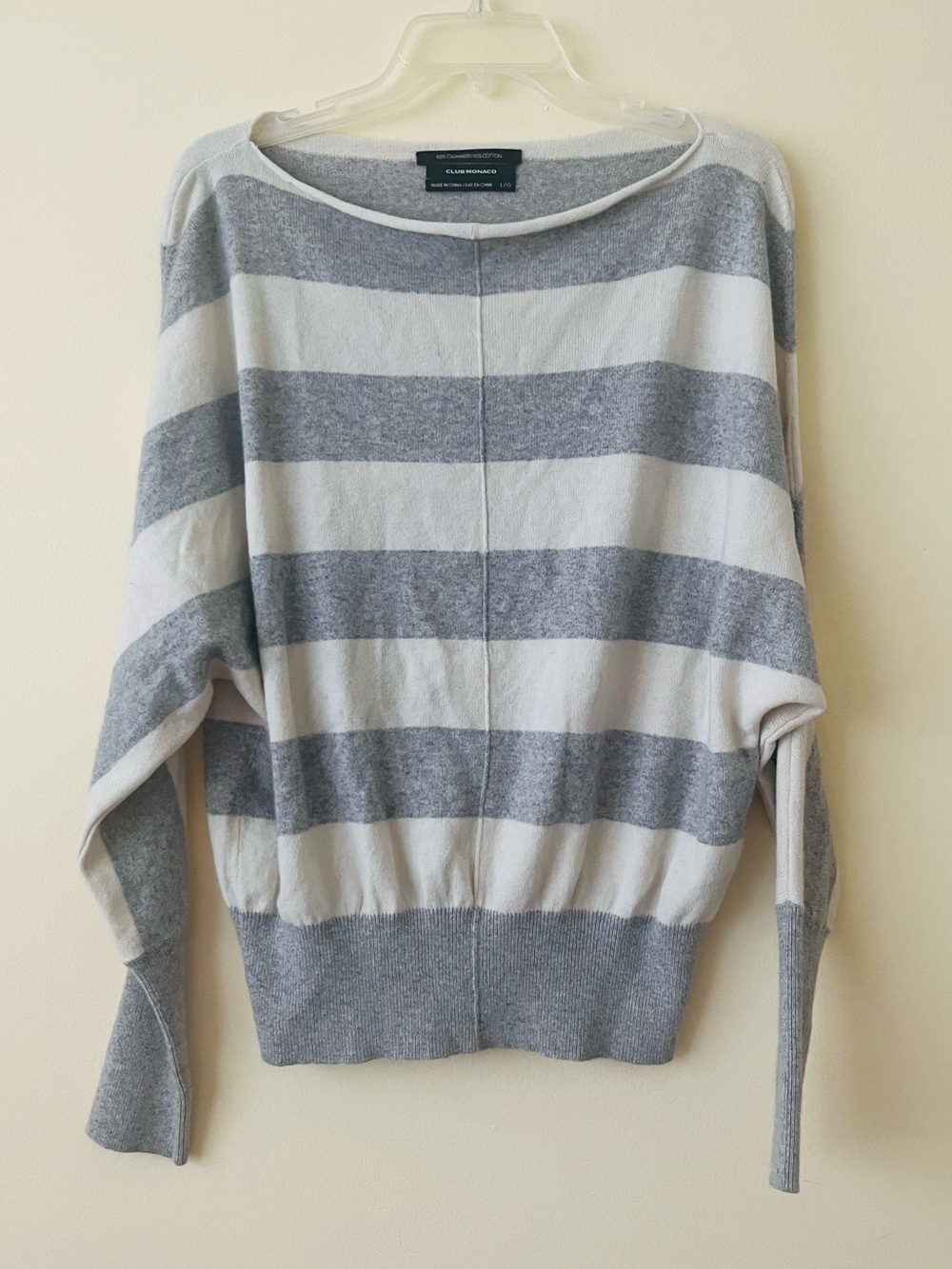 Club Monaco cashmere cotton gray white striped dolman sleeve sweater large